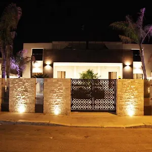 https://bb-villa-grace.barihotels.org