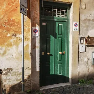 Flatinrome Trastevere Deluxe - Jacuzzi 3*, Rome Italië