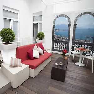 https://napolart.hotels-amalfi.com