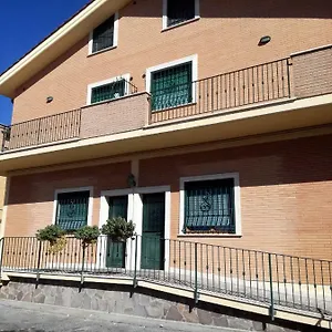 https://bb-ciampino.it-romehotels.com